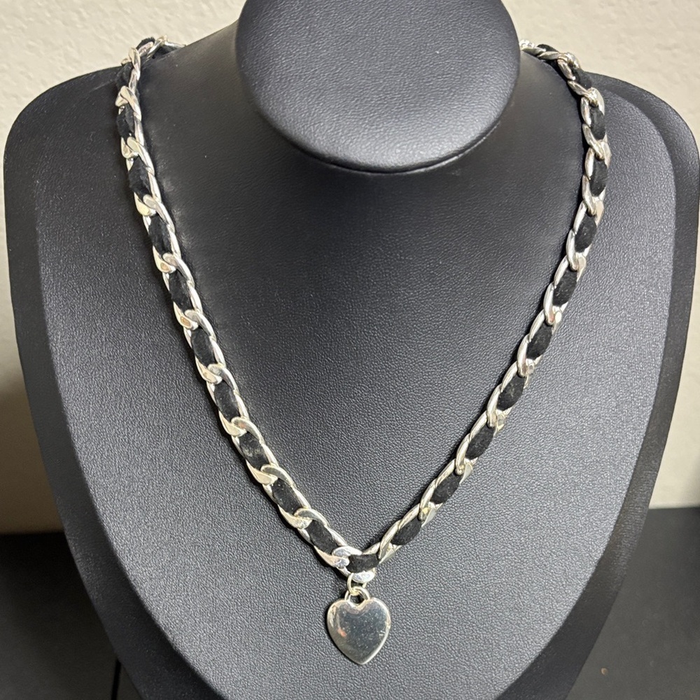 Chic Silver and Black Leather Heart Charm Necklace Classic